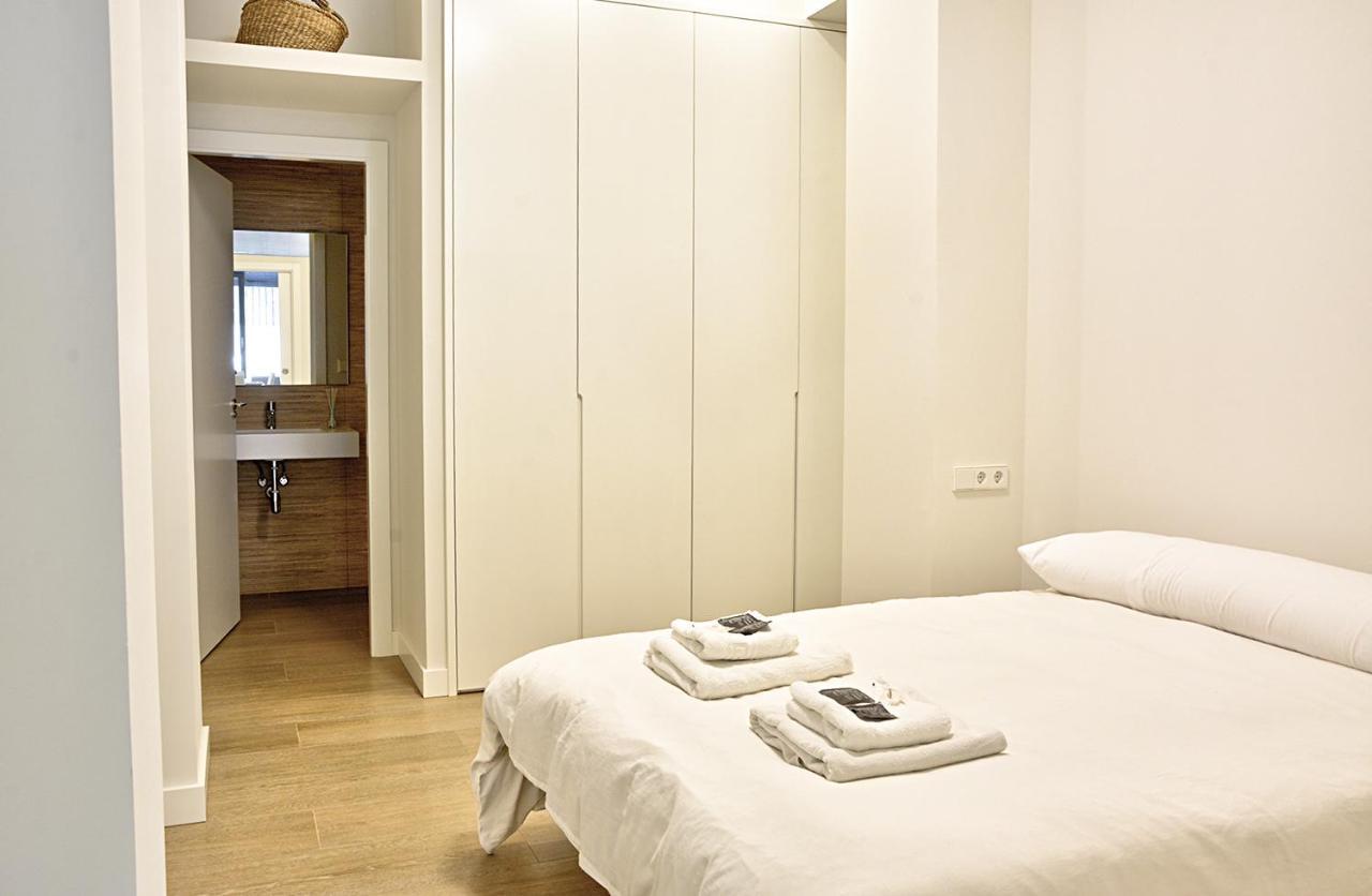 Appartement De Dos En Triana *