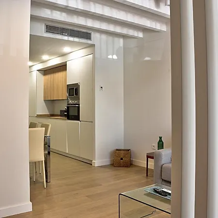 Apartamento De Dos Dormitorios En Triana Seville Exterior photo